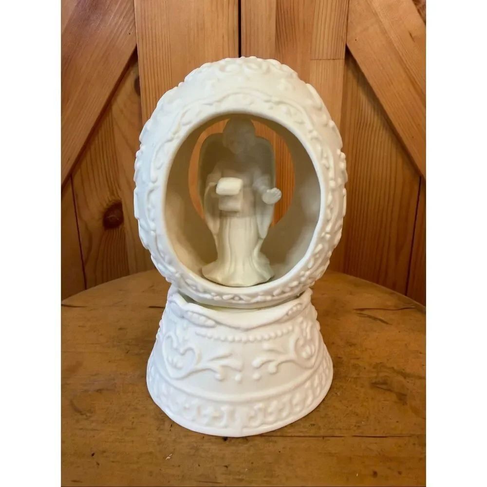 Vtg Angel Porcelain Bisque Egg Music Box Plays "Silent Night" 7” 1970's (7530)